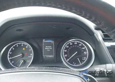 2018 Toyota Camry Se z USA, uszkodzony, nr VIN 4T1B11HK2JU045187